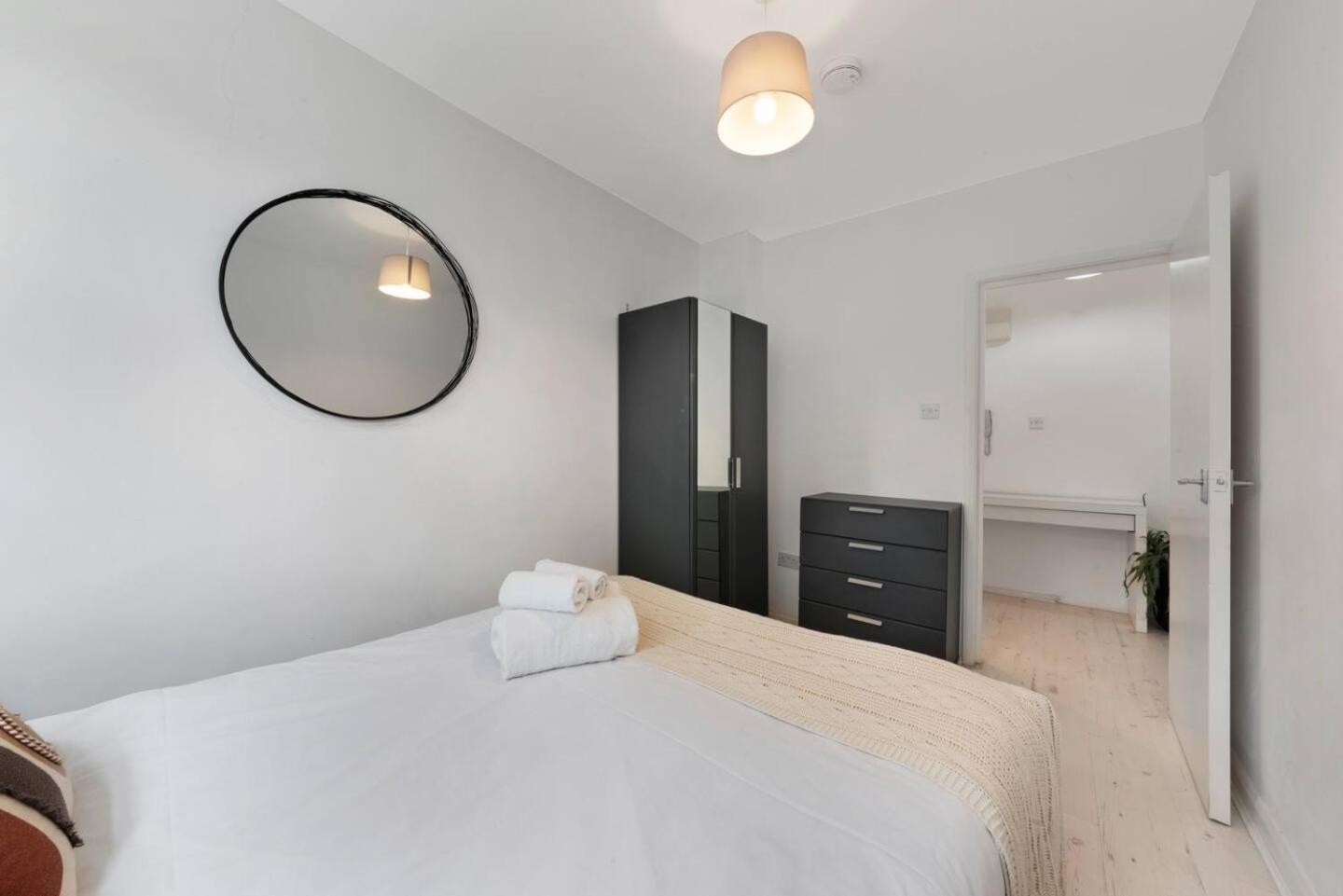 2 Bed Apartment- Finsbury Park Station B London Ngoại thất bức ảnh