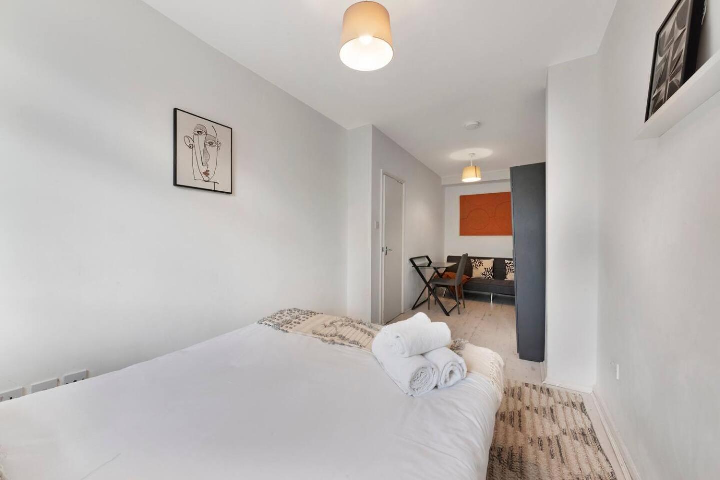 2 Bed Apartment- Finsbury Park Station B London Ngoại thất bức ảnh
